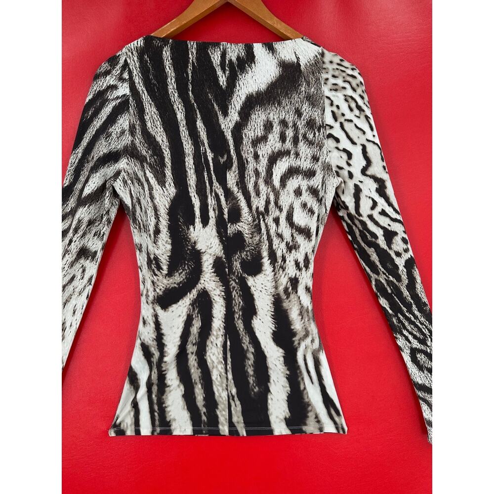 Roberto Cavalli Black and White Animal Print Long Sleeve Blouse - Picture 13 of 13